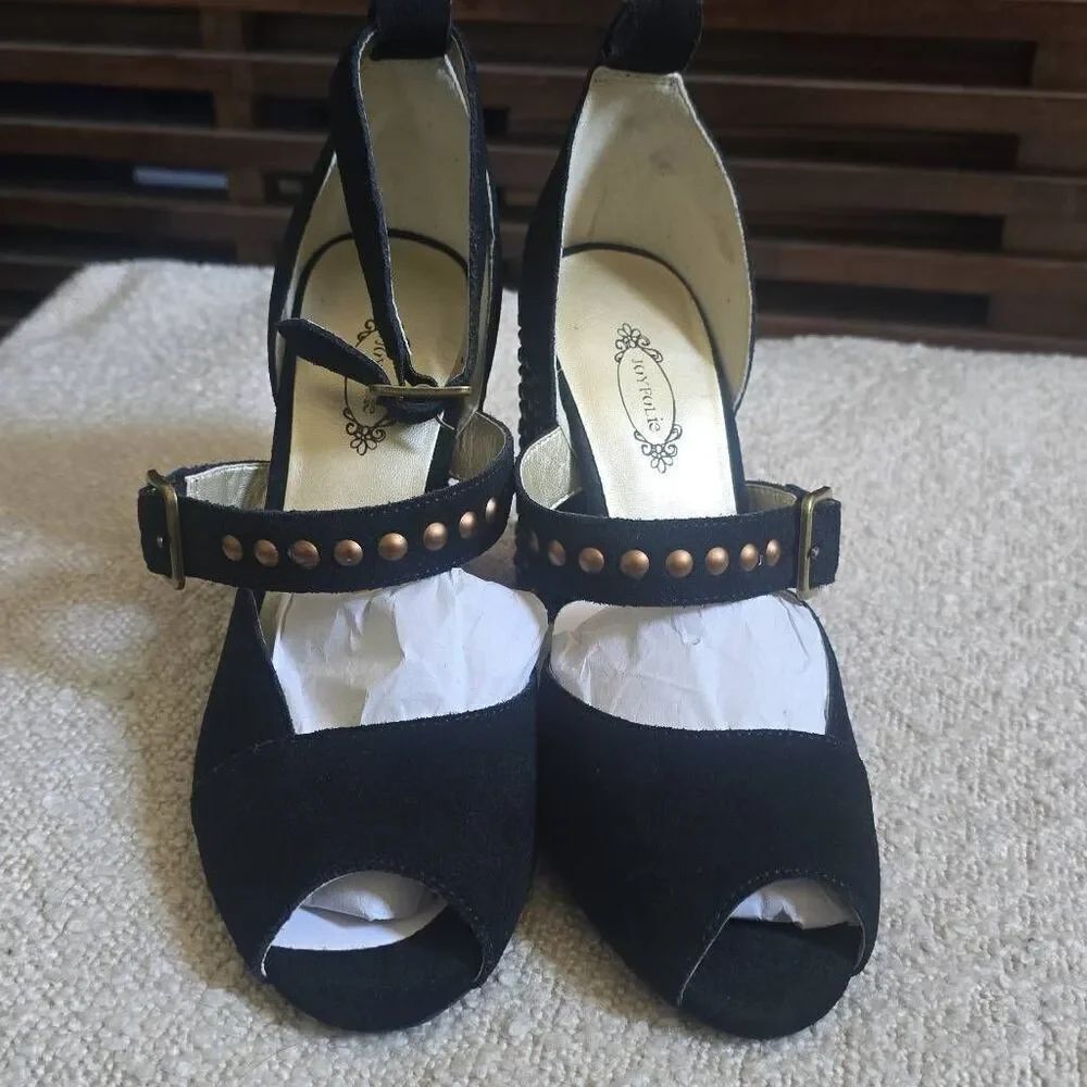 JoyFolie Aquaria Blk. Suede High Heel, Studded, NEW, 6, Missing Strap